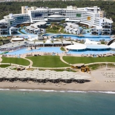 Golfreiser til Belek, Tyrkia. Cornelia Diamond Golf Resort & Spa. Golfreiser til Belek, Tyrkia, Portugal, Spania, Polen, London, Skottland, Vilnius